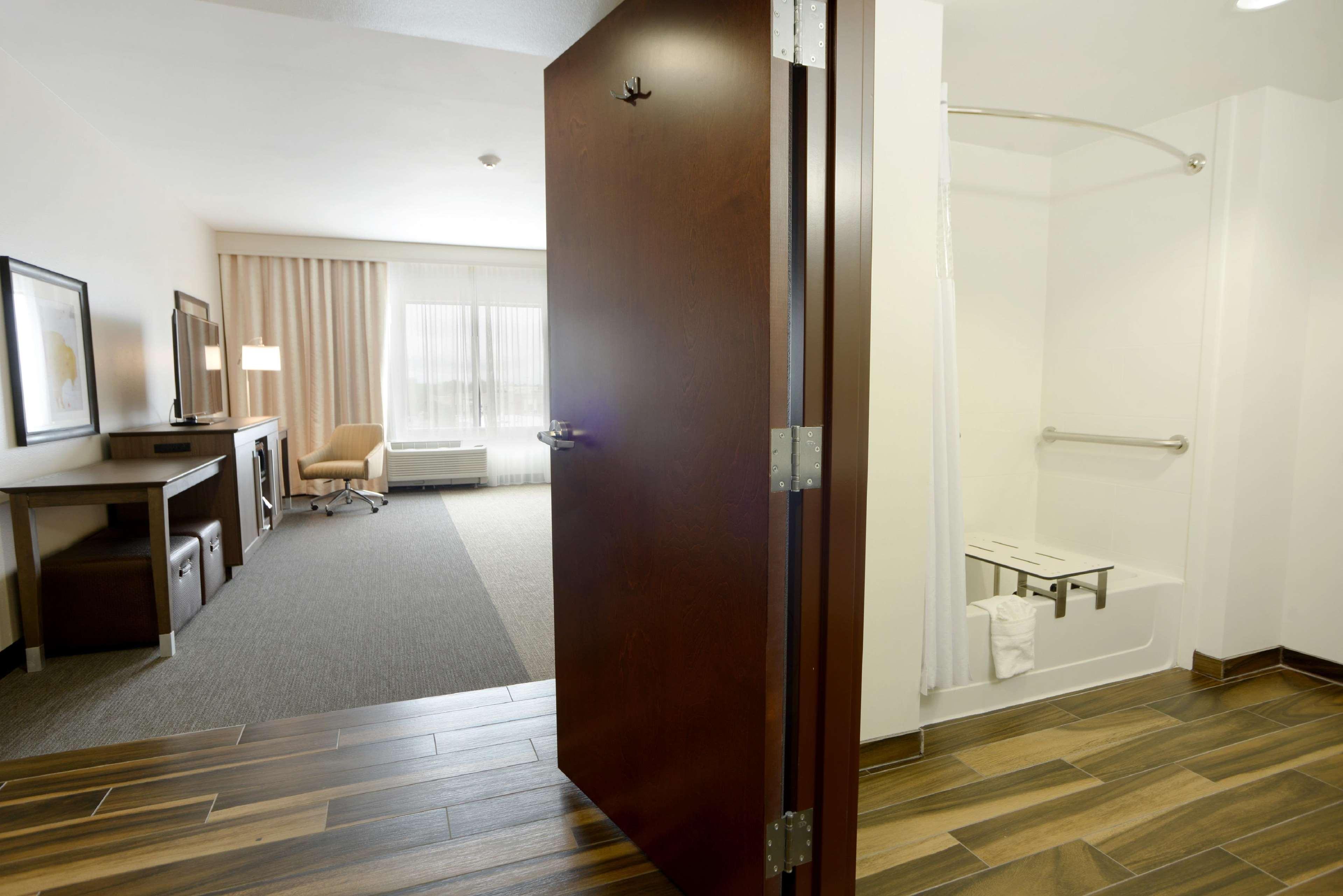 Hampton Inn & Suites Ponca City Bagian luar foto