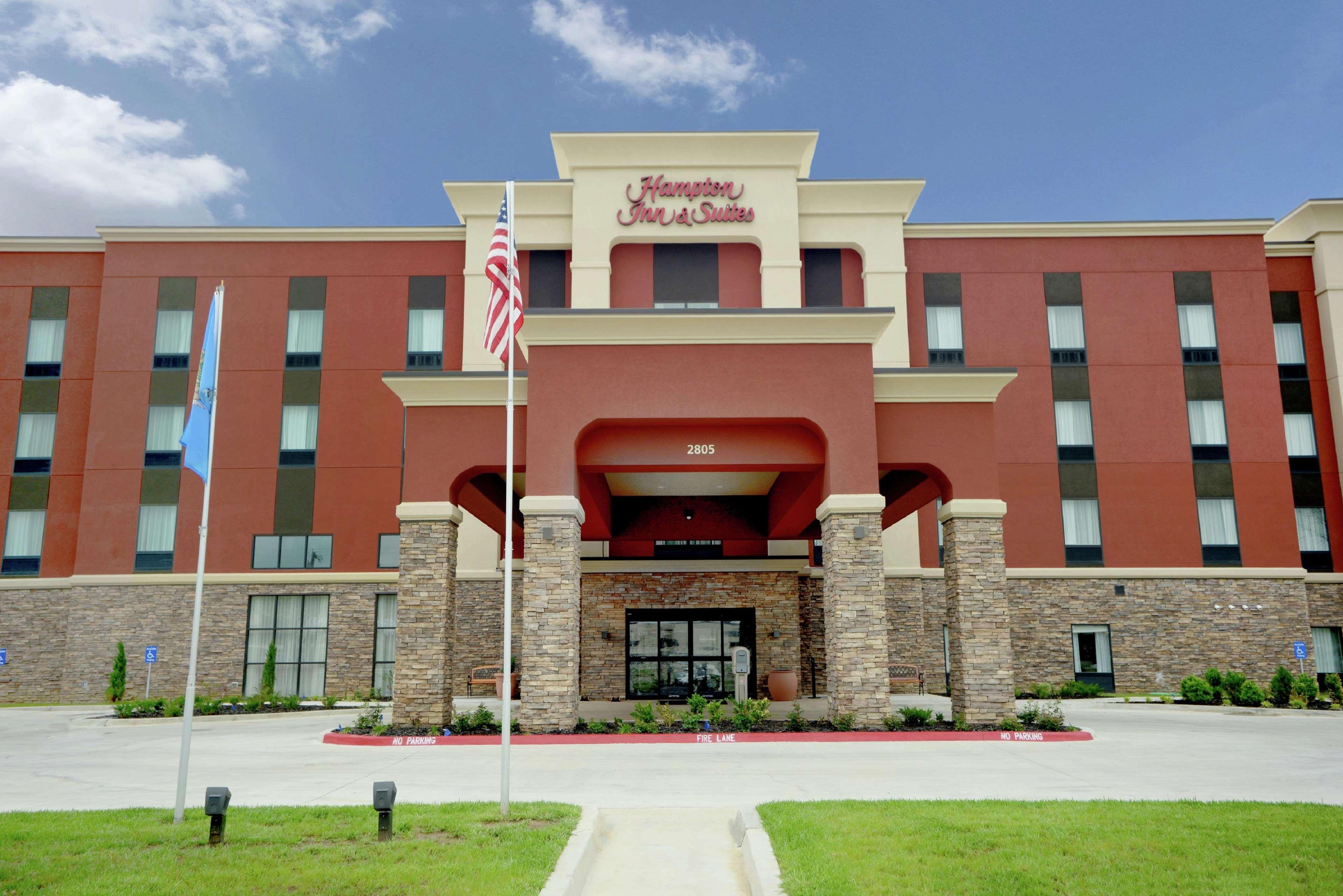 Hampton Inn & Suites Ponca City Bagian luar foto
