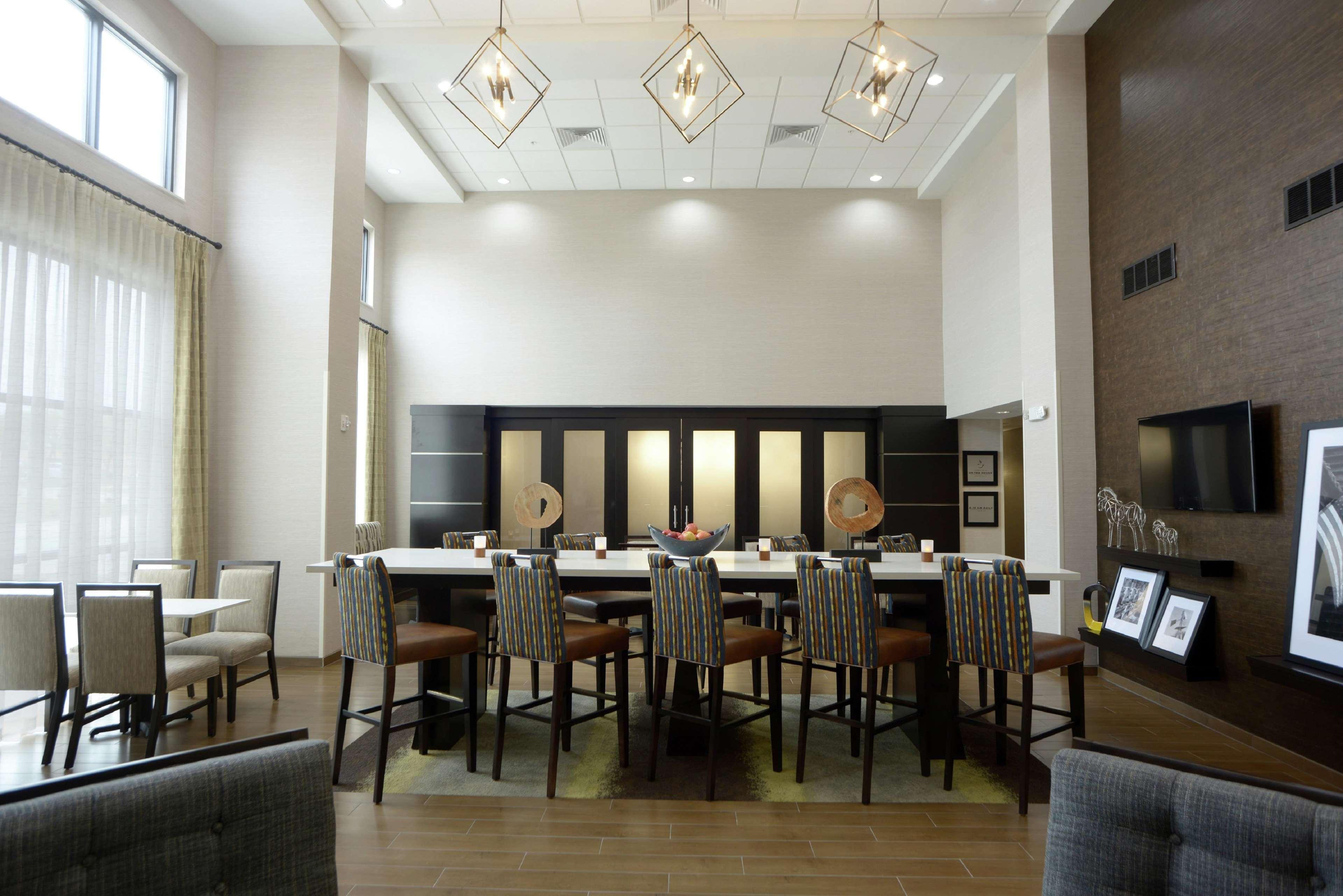 Hampton Inn & Suites Ponca City Bagian luar foto