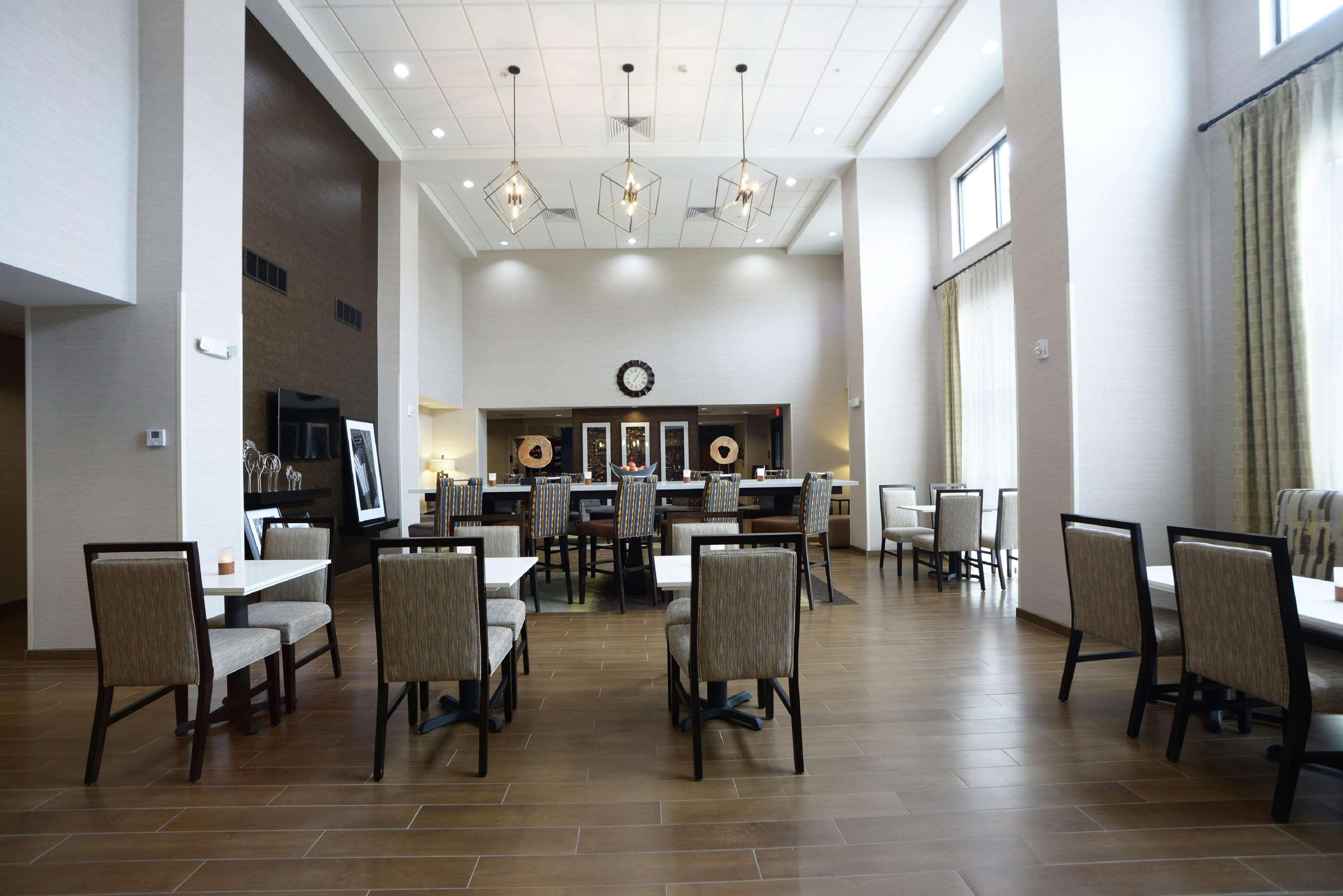 Hampton Inn & Suites Ponca City Bagian luar foto