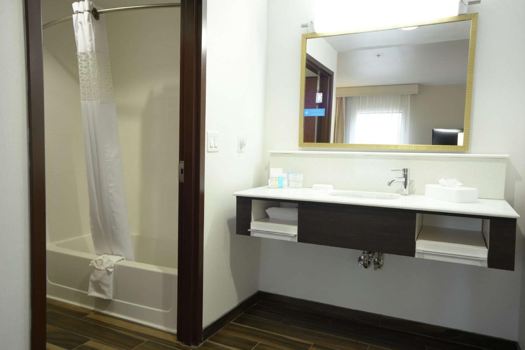 Hampton Inn & Suites Ponca City Bagian luar foto
